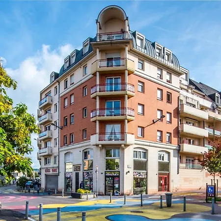 Chic Appart Avec Parking Au Centre-ville Апартаменты Руан
